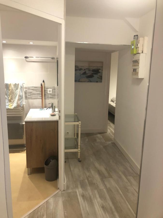 Appartement fontaine à Aups Extérieur photo