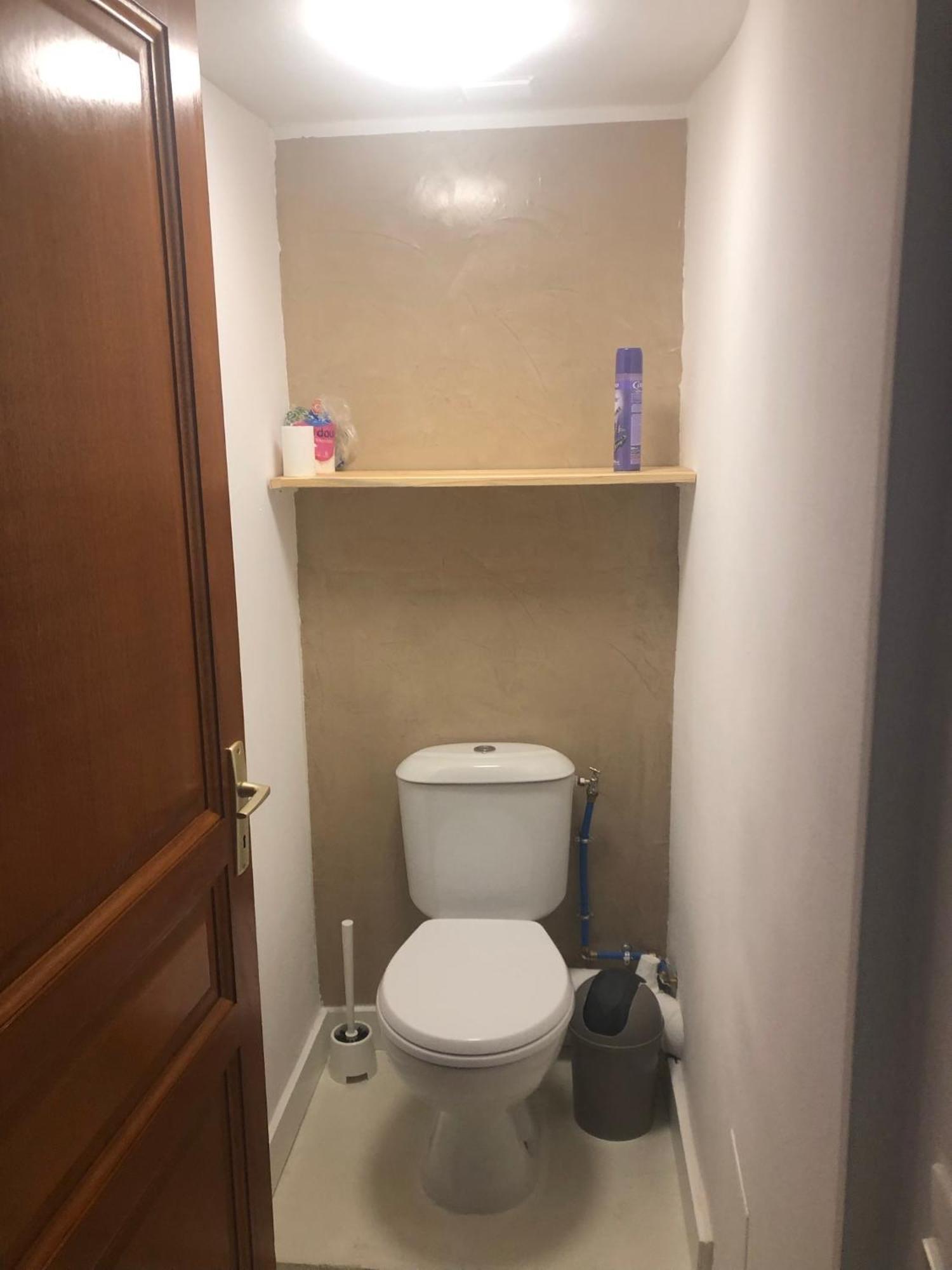 Appartement fontaine à Aups Extérieur photo
