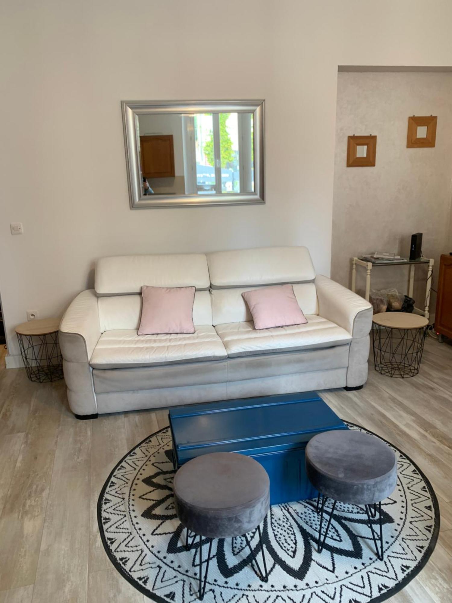 Appartement fontaine à Aups Extérieur photo